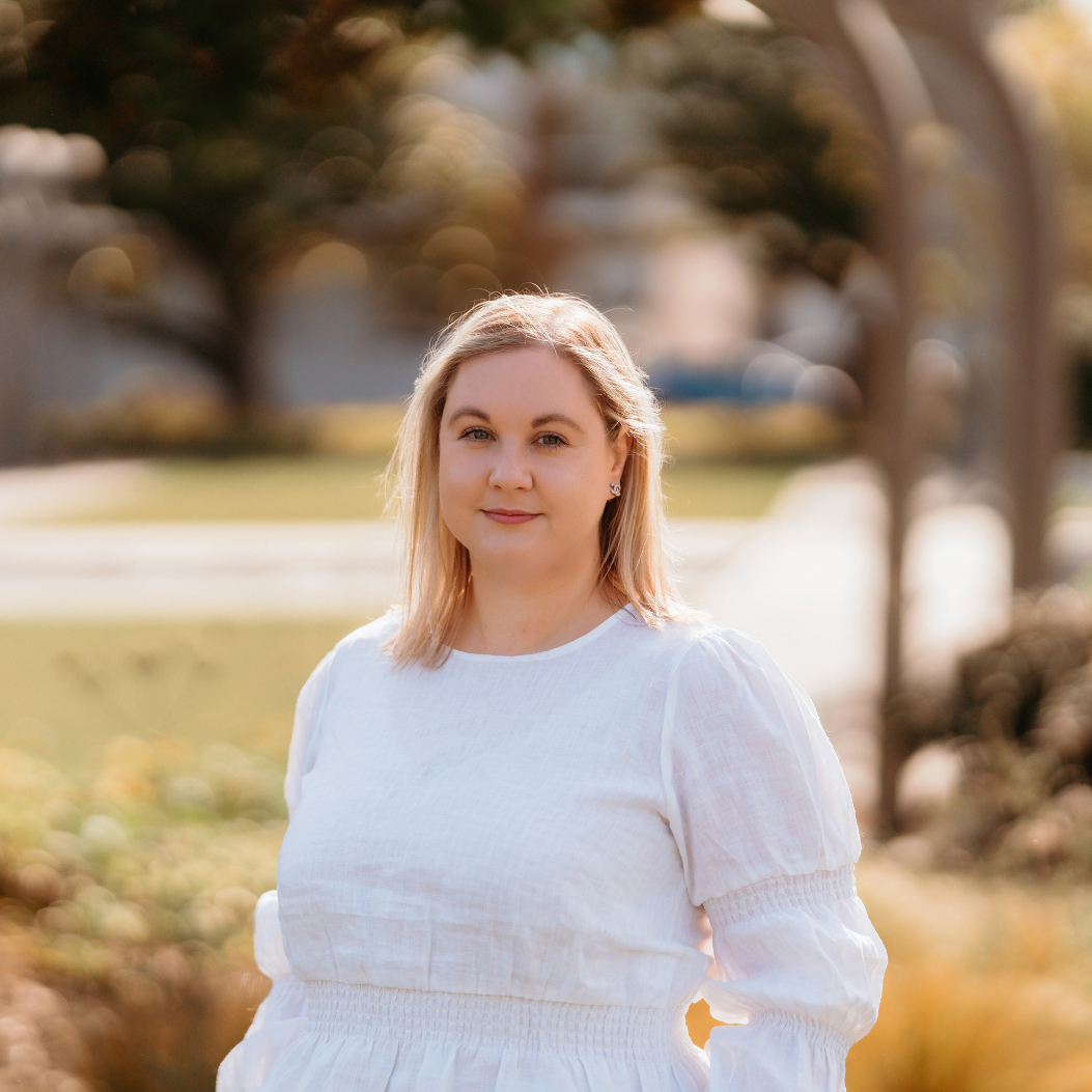 Steph Tutty - Registered Legal Executive